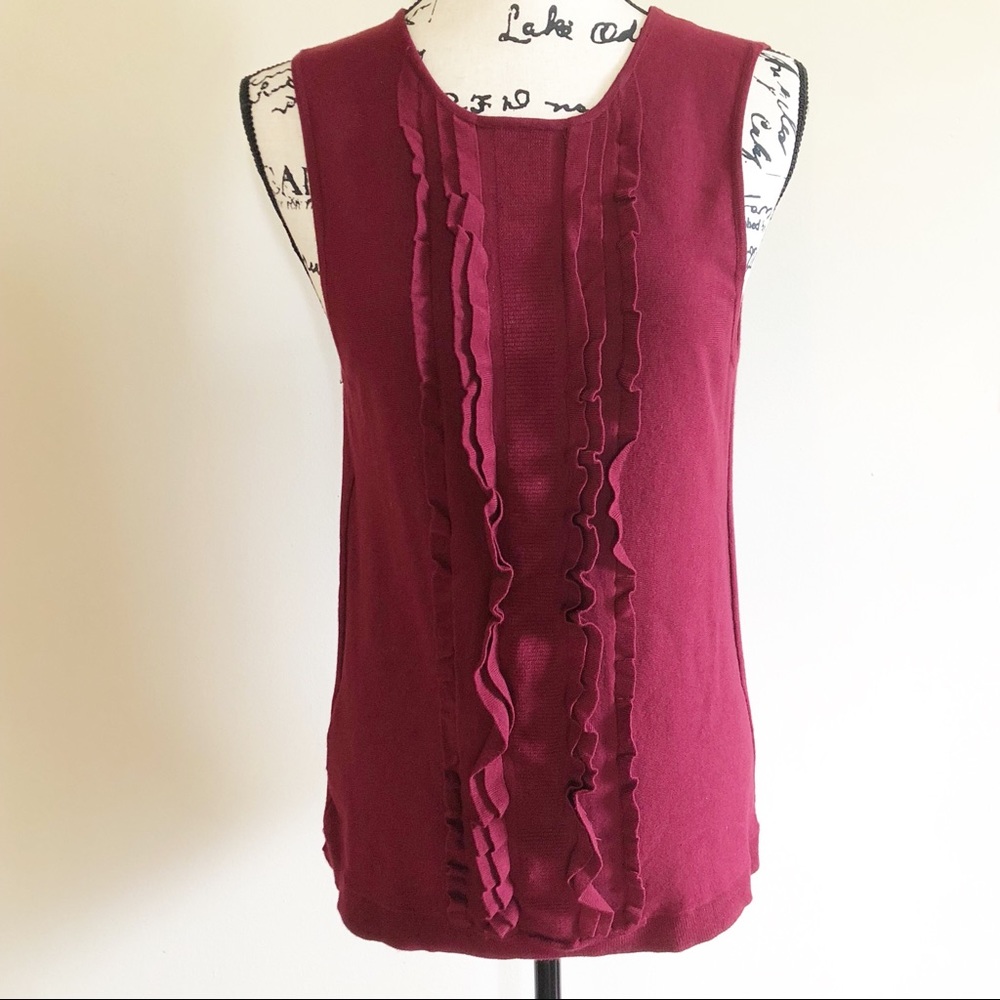 Ann Taylor LOFT Ruffle Front Sleeveless Sweater B1